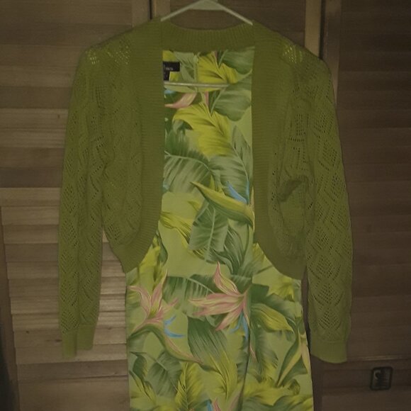 Lot- AGB SZ 8 Tropical Scoop Neck Fitted Short Dress + Open Weave Shrug Vacay ! - Picture 1 of 5